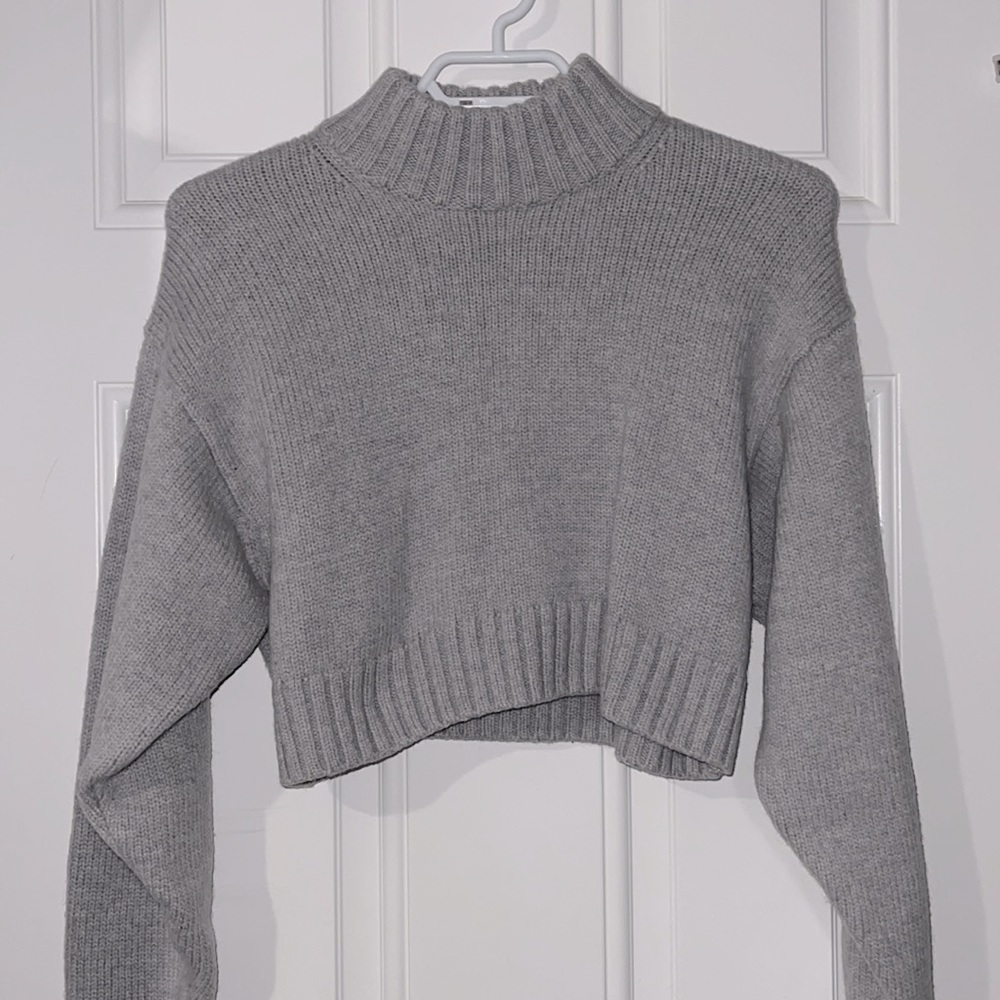 Wilfred crop top✨free with purchase✨